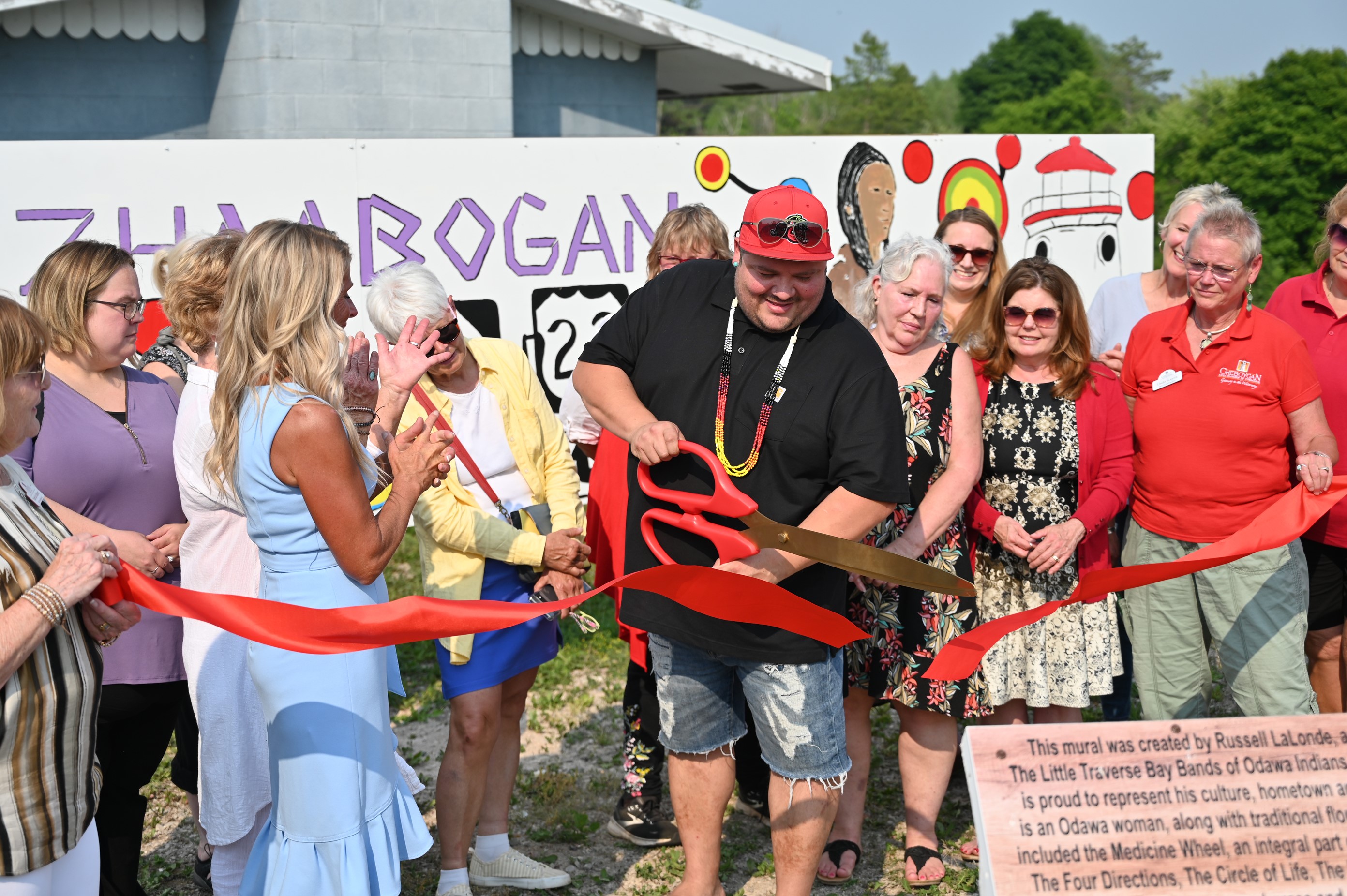 Ribbon cutting at the Majestic River Park Mural